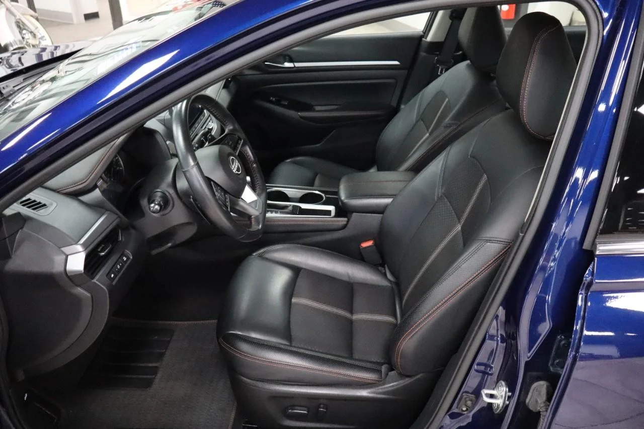 Used 2024 Deep Blue Pearl Nissan 2.5 SR image 10