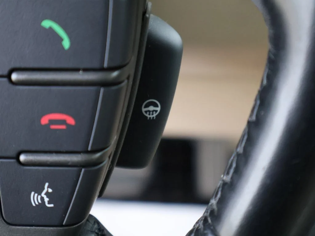 Used 2012  Land Rover HSE image 36