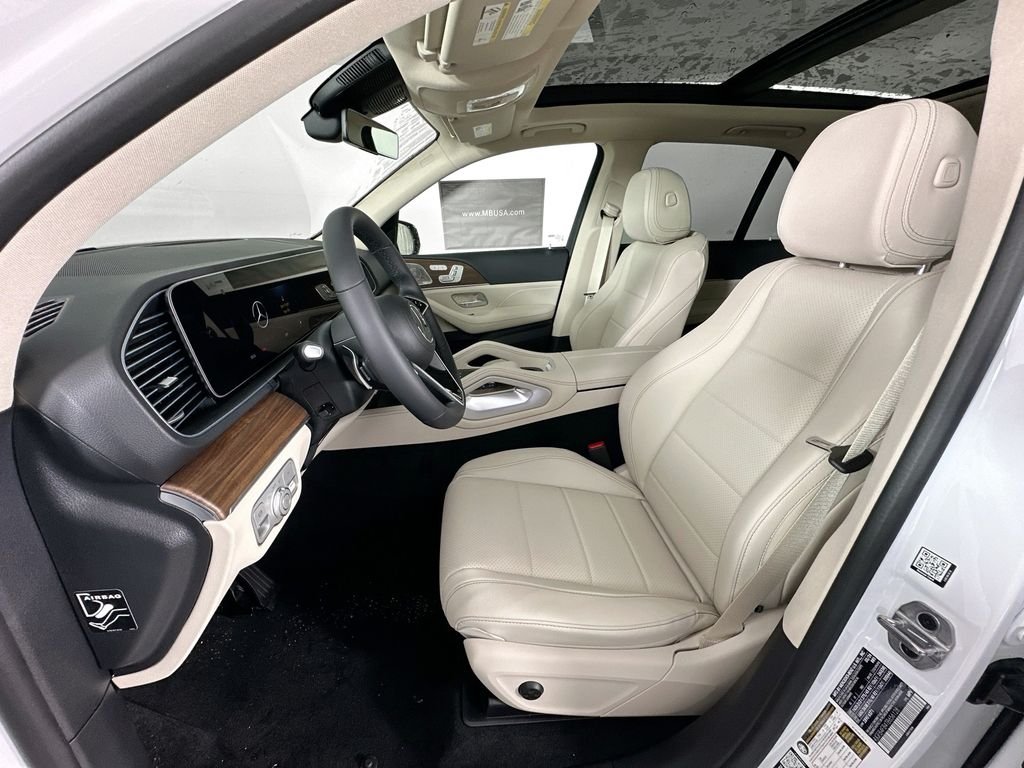 New 2026 MANUFAKTUR Moonlight White Metallic Mercedes-Benz GLE 350 image 22