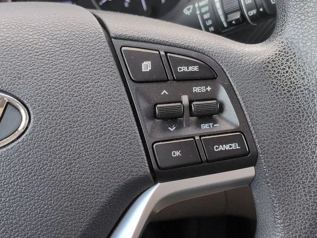 Used 2019 Silver Hyundai Value image 25