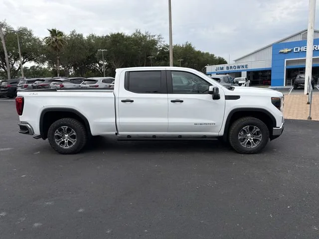 New 2026 Summit White GMC Pro image 3