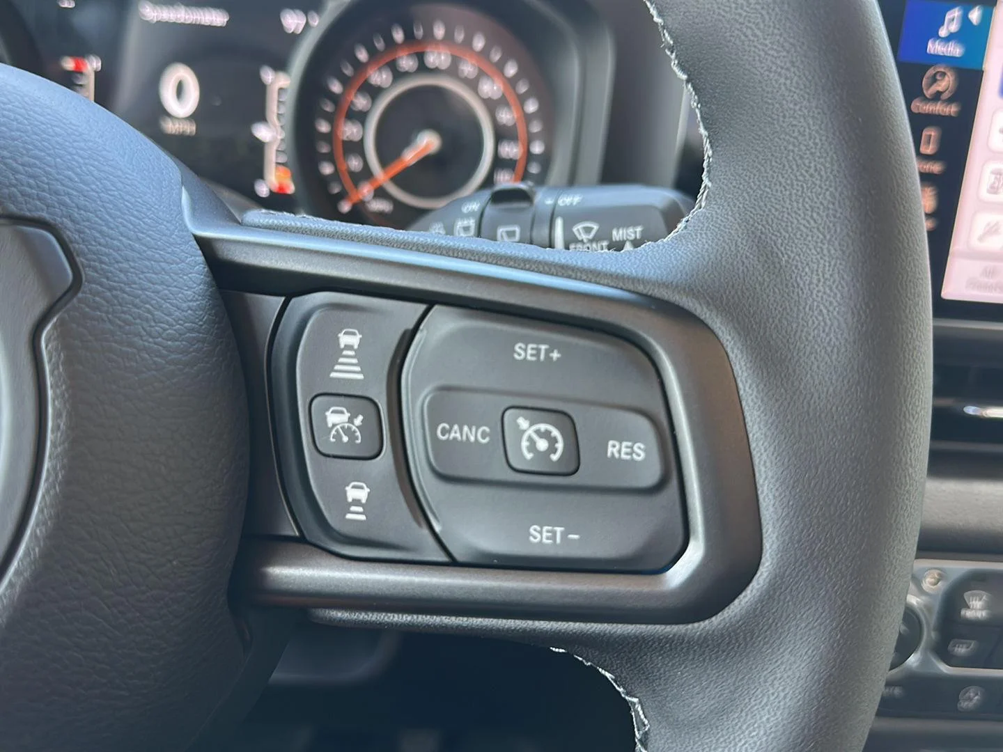 New 2026 Joose Jeep Sport S image 14