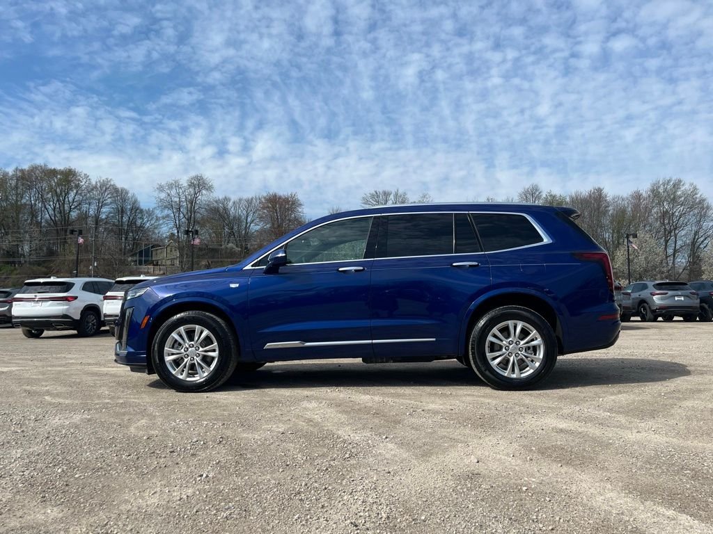 Used 2025 Blue Metallic Cadillac Luxury image 19