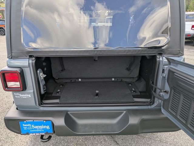 New 2026 Anvil Clearcoat Jeep Sport image 25