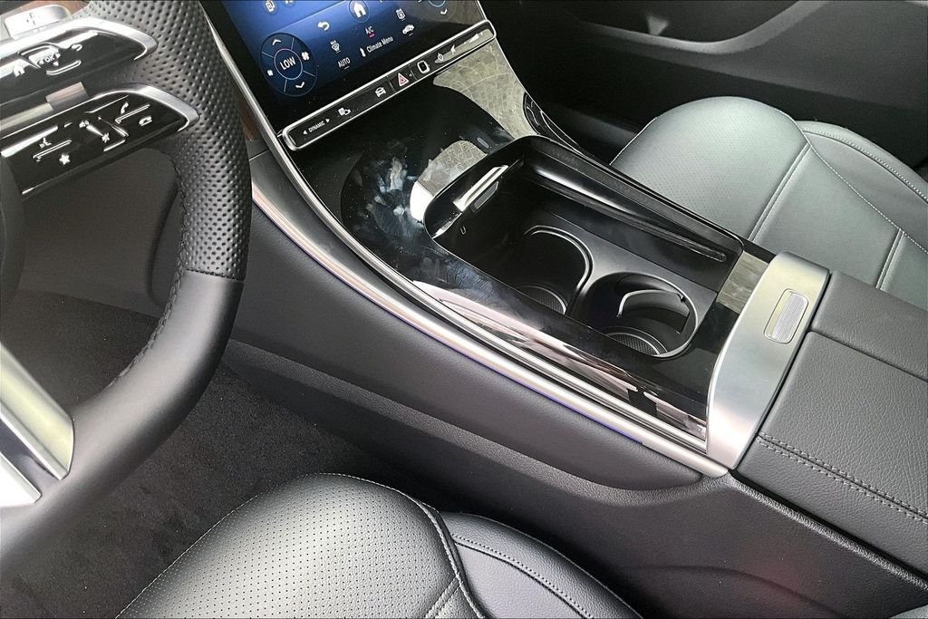 New 2027  Mercedes-Benz GLC 300 image 8