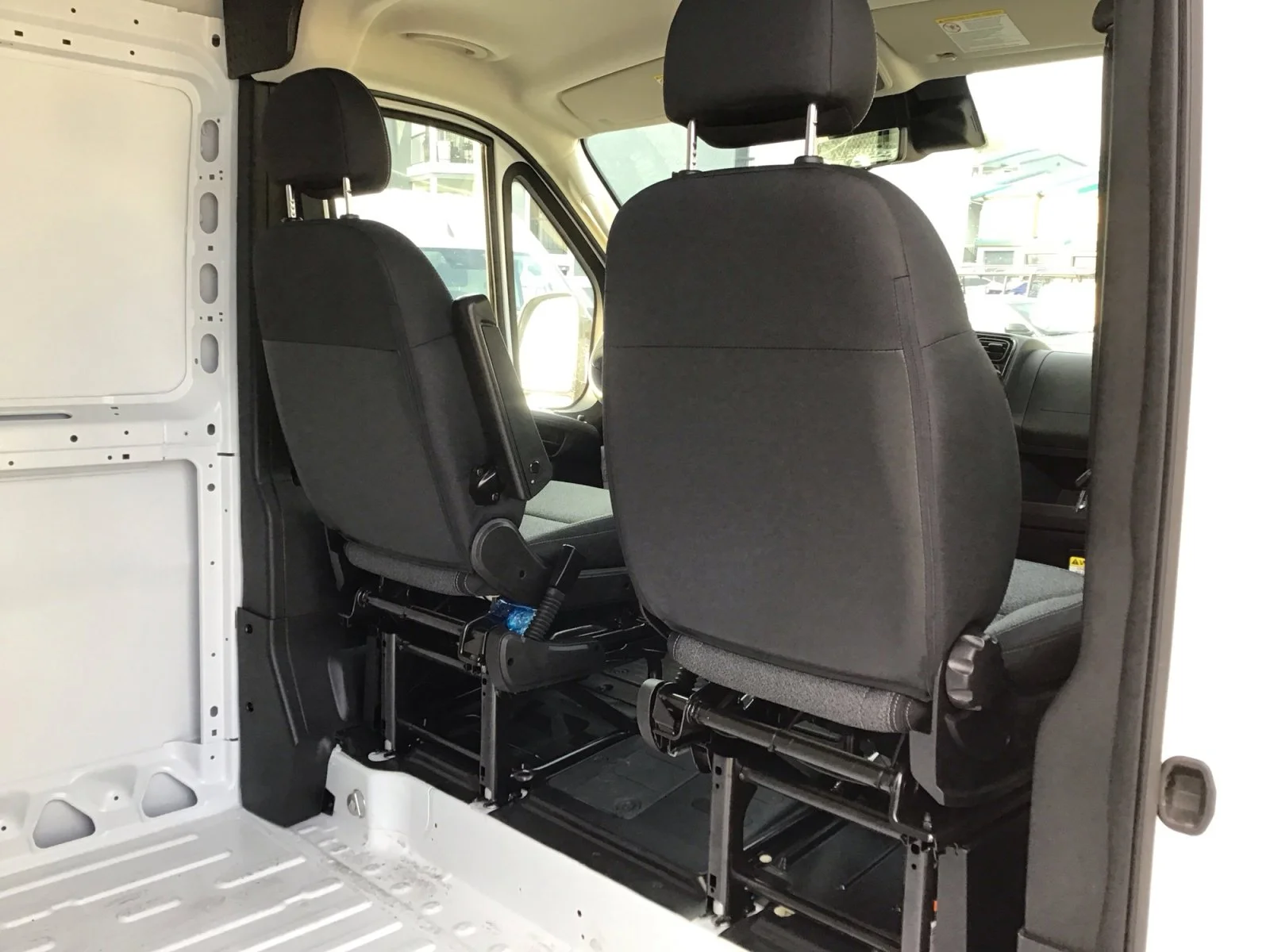 New 2026 Bright White Clearcoat Ram Tradesman image 23