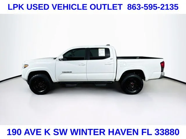 Certified Used 2022 White Toyota SR5 image 4