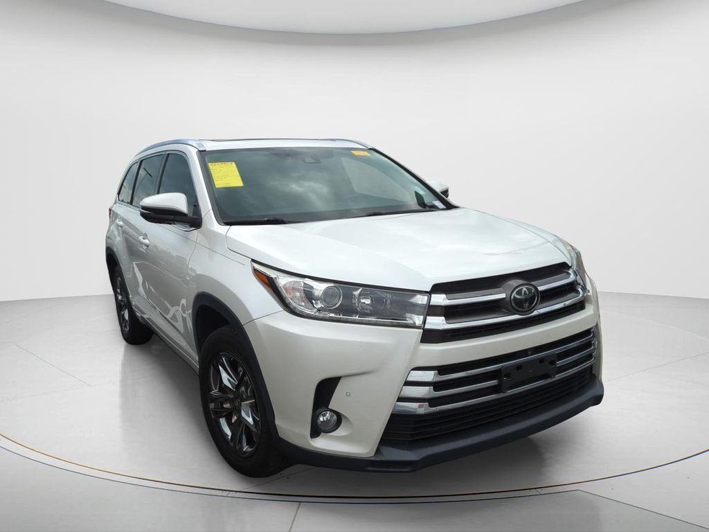 Used 2018 White Toyota Limited Platinum image 3