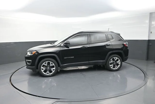 Used 2018 Black Jeep Limited image 41