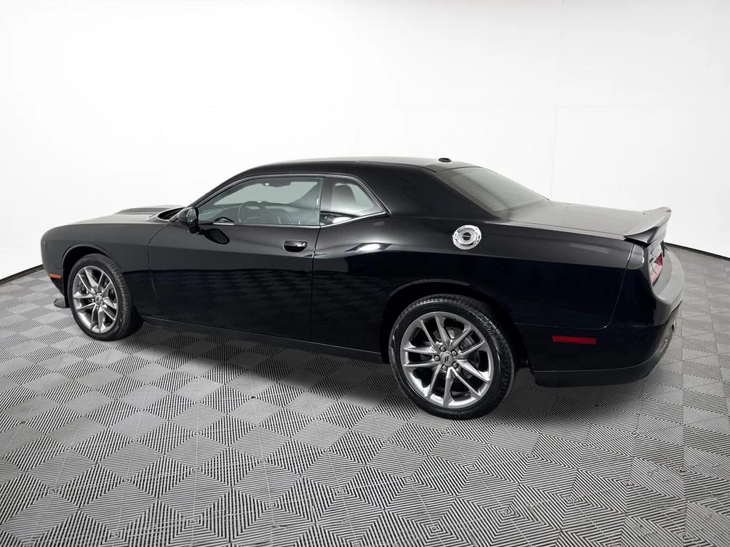 2023 Dodge Challenger GT - Photo 11