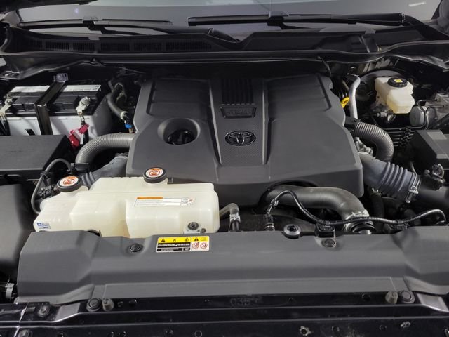 Used 2023 Black Toyota SR5 image 14