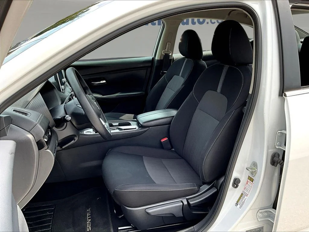 Used 2023 White Nissan SV image 23