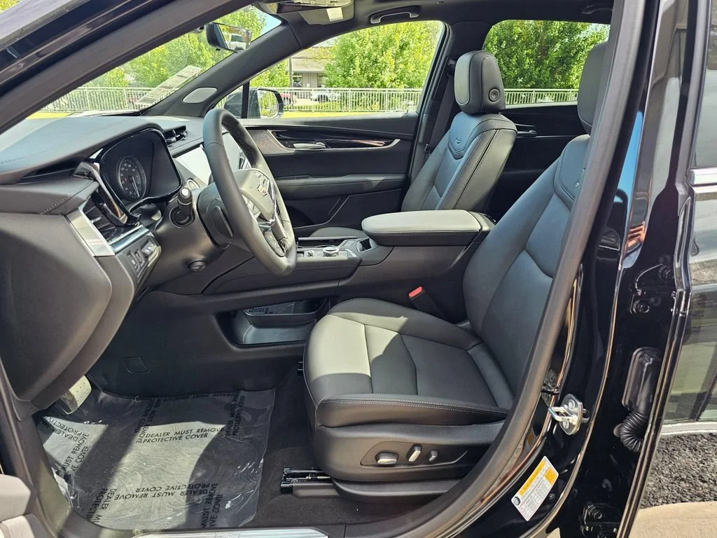 New 2026 Stellar Black Metallic Cadillac Premium Luxury image 20