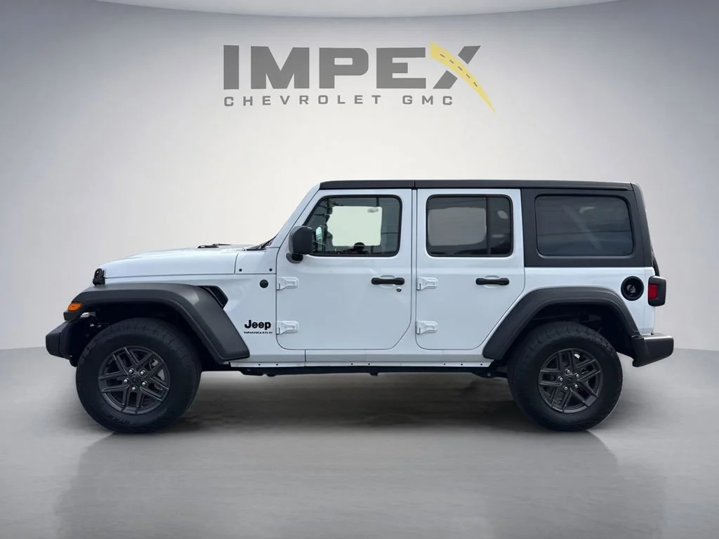 Used 2025 White Jeep Sport S image 2