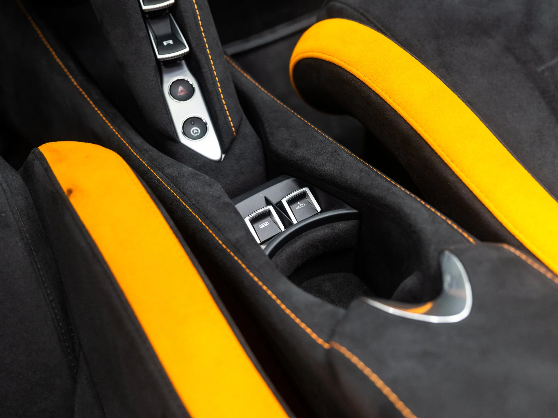 2024 McLaren 750S Base - Photo 47