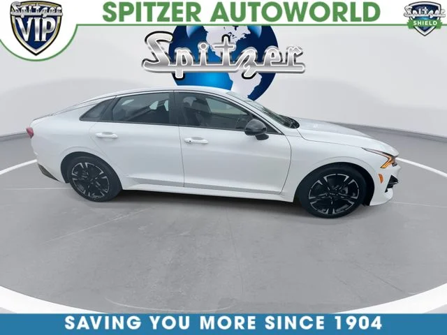 Certified Used 2024 White Kia GT-Line image 10