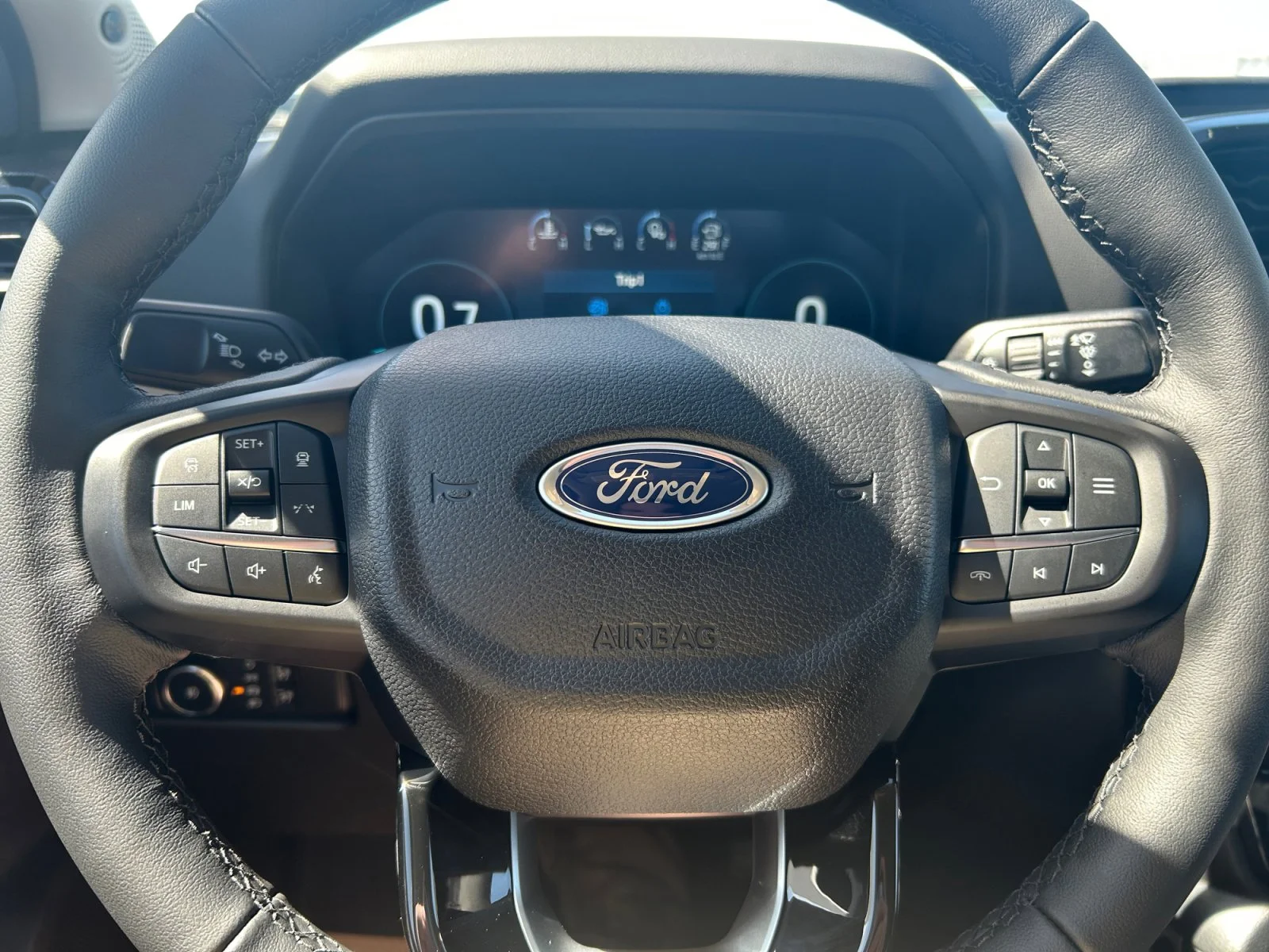 New 2026 Avalanche Ford Lariat image 20