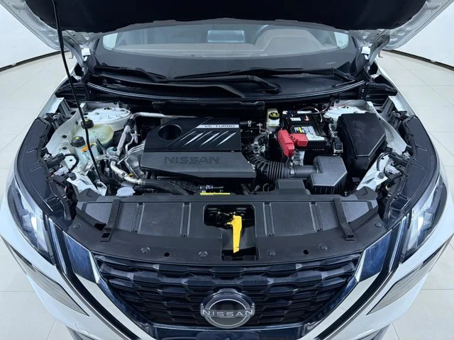 Used 2023 White Nissan S image 12