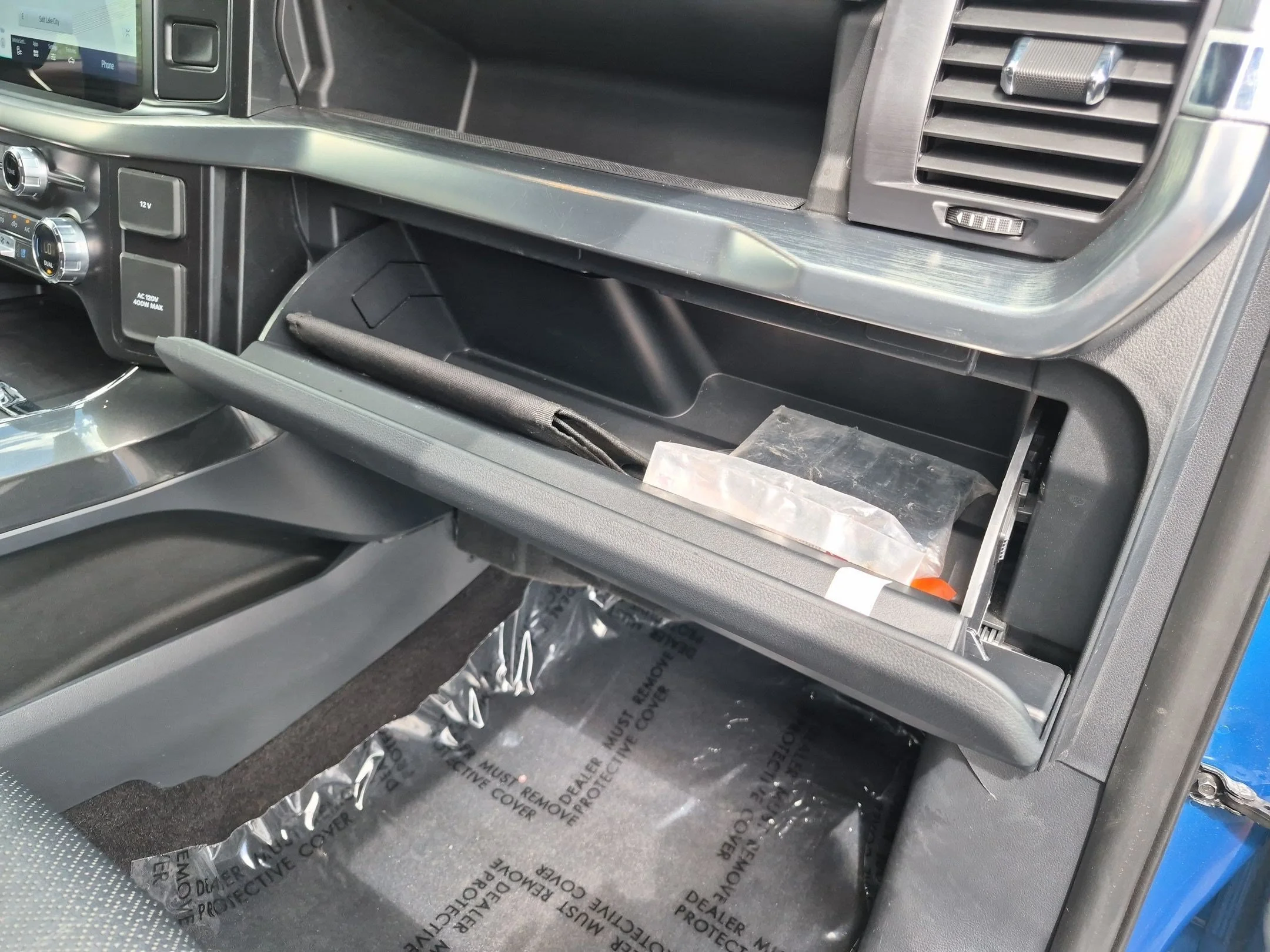 Used 2021 Blue Metallic Ford LARIAT image 31
