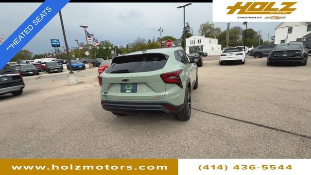 Certified Used 2024 Cacti Green Chevrolet 1RS image 7