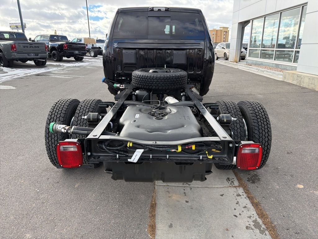 2026 RAM 3500 Chassis Big Horn - Photo 7