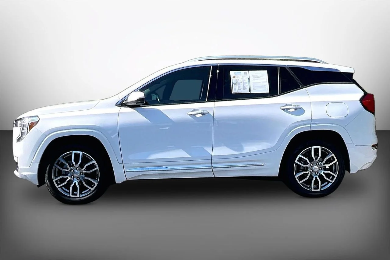 Certified Used 2022 White GMC Denali image 5