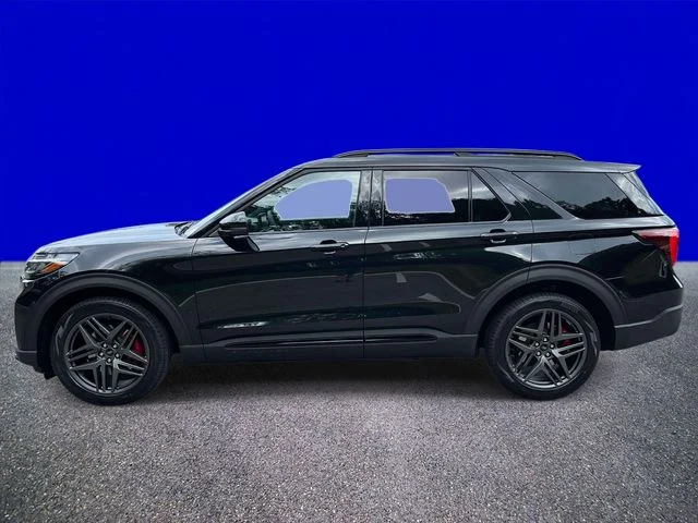 New 2026 Agate Black Metallic Ford ST image 6