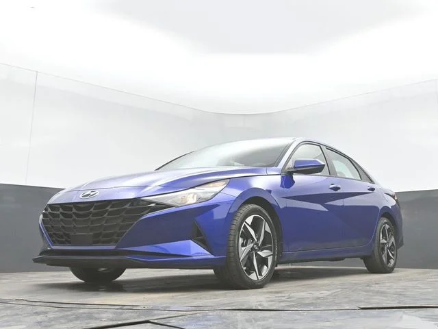 Used 2023 Blue Hyundai SEL image 30