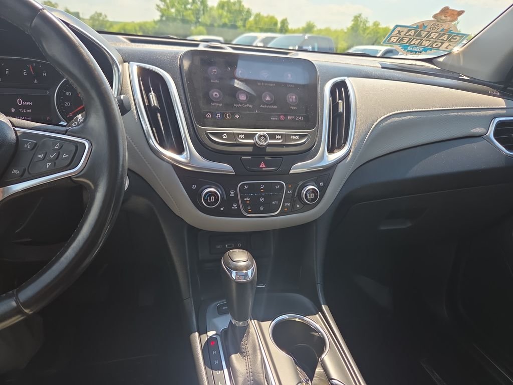 Used 2019 Black Chevrolet Premier image 17