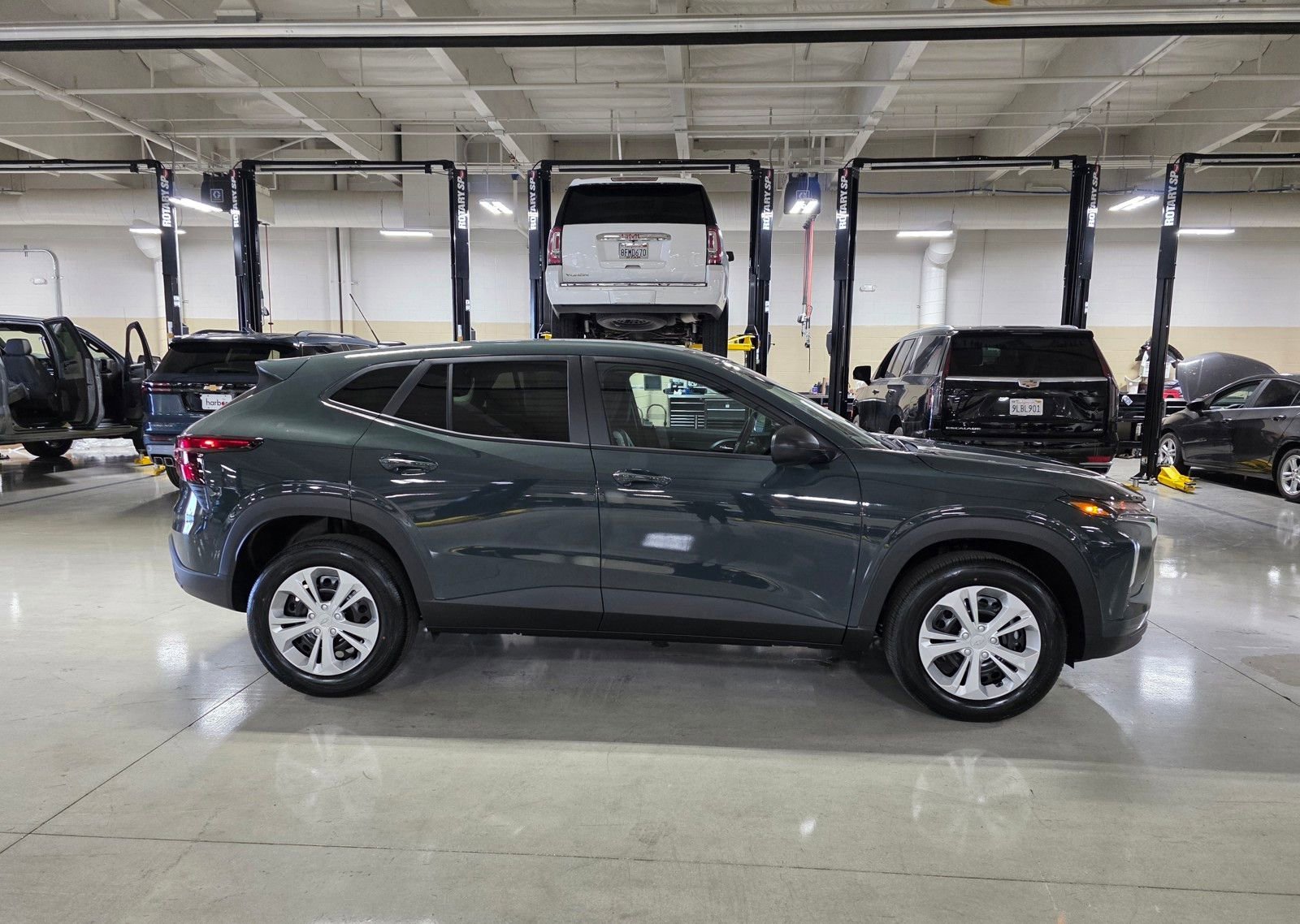 2026 Chevrolet Trax LS - Photo 8