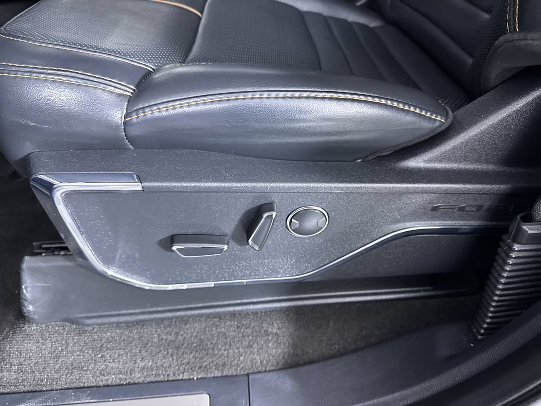 Used 2022 Antimatter Blue Metallic Ford Platinum image 13
