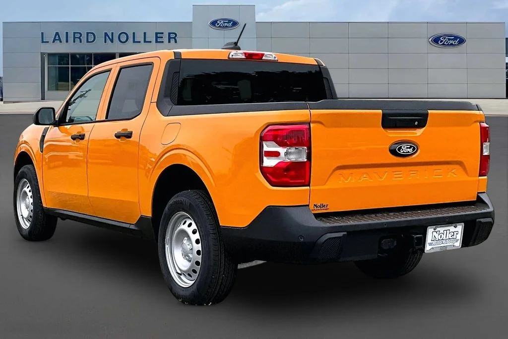 New 2026 Orange Ford XL image 3