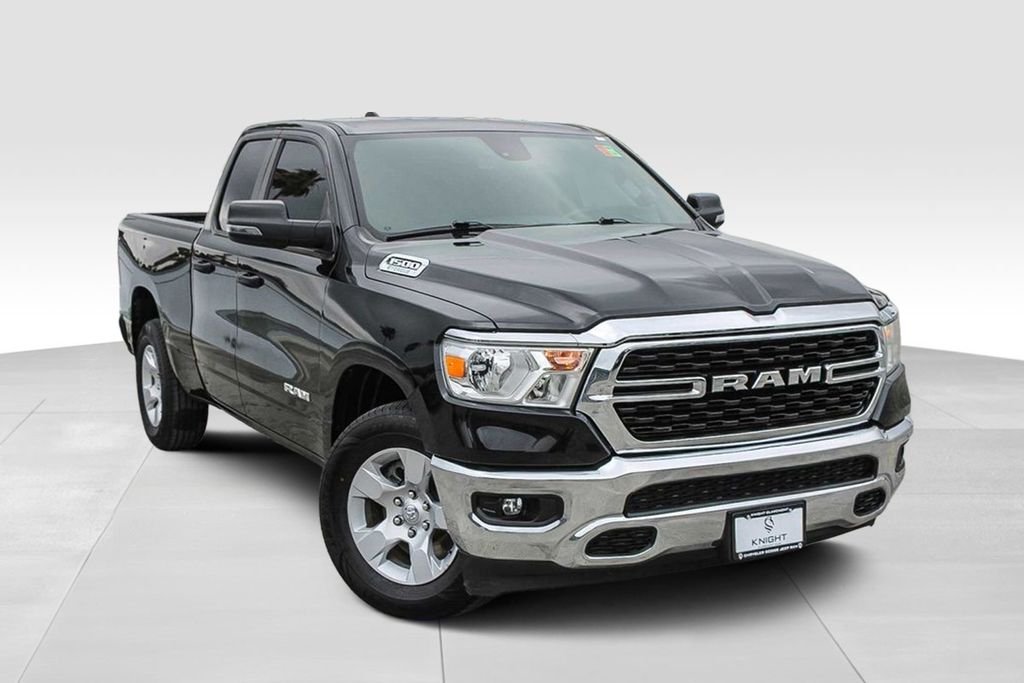 Used 2023 Diamond Black Ram Big Horn/Lone Star image 2