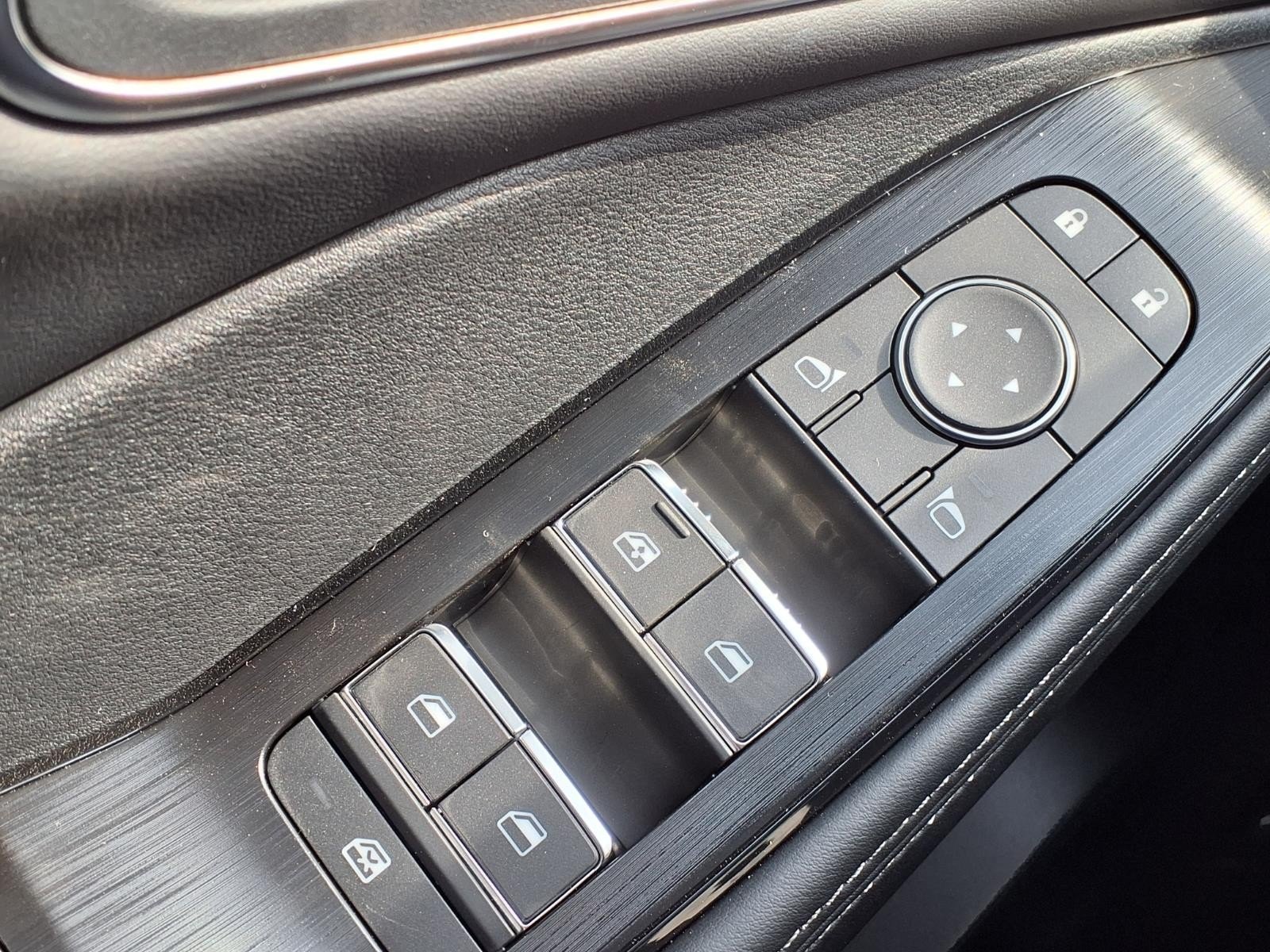 2026 Nissan Rogue Platinum Silver at Robbins Nissan