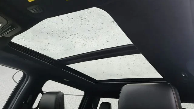 New 2026 Carbonized Gray Metallic Ford Tremor® image 37