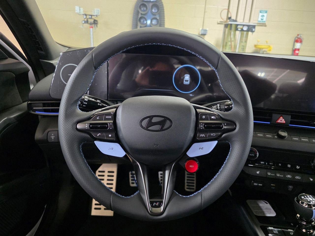 New 2026 Atlas White Hyundai Sedan image 29
