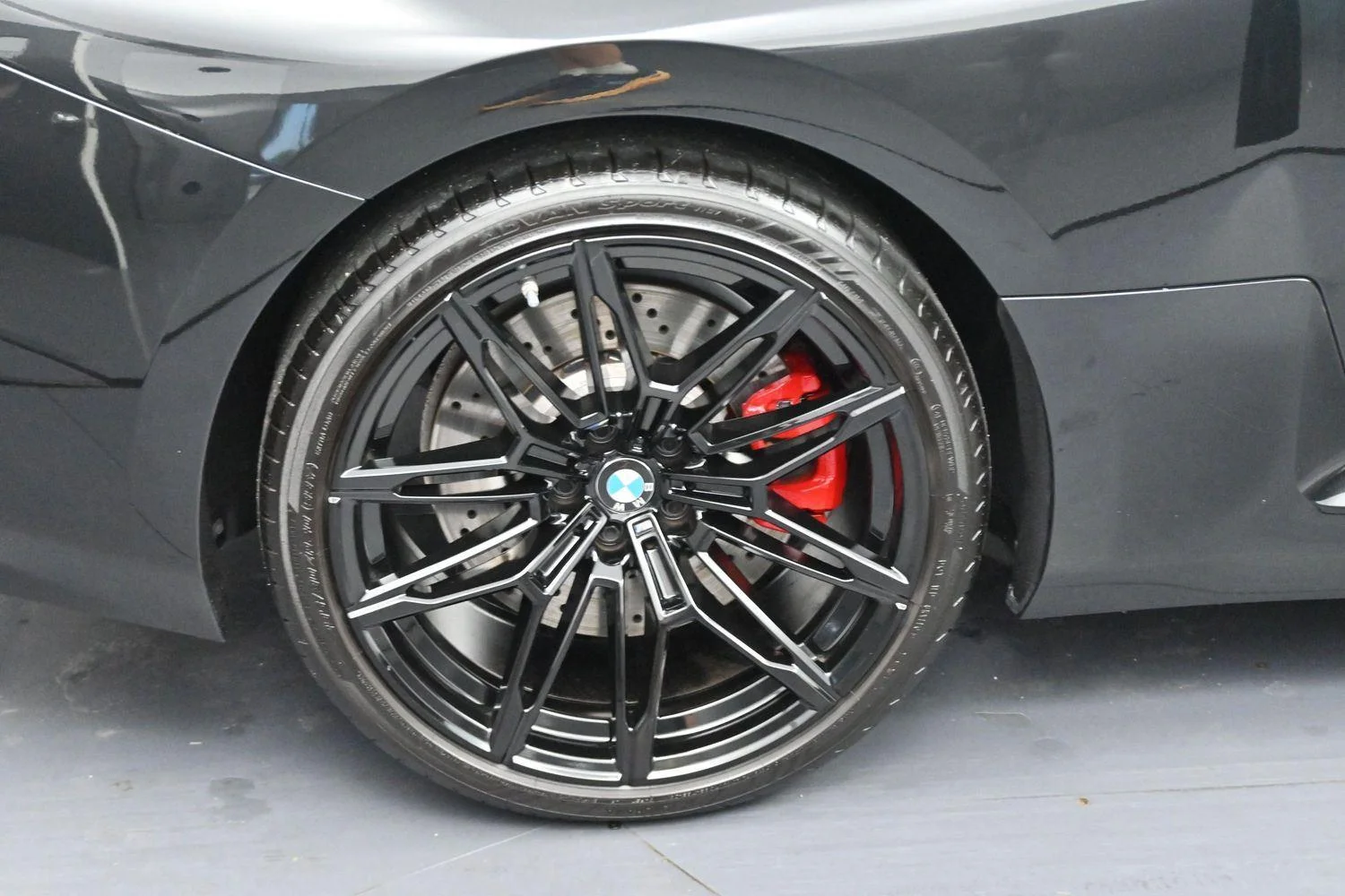 Used 2025 Black Sapphire Metallic BMW Coupe image 32