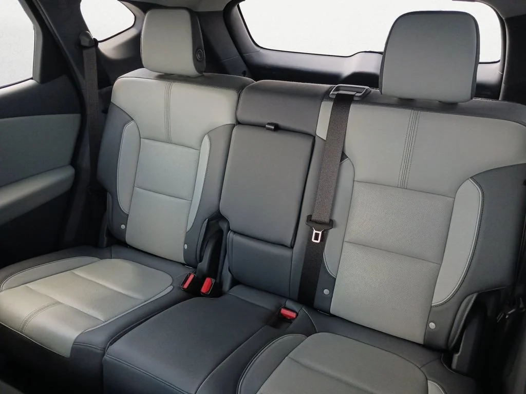 Used 2019 GRAPHITE METALLIC Chevrolet  image 9
