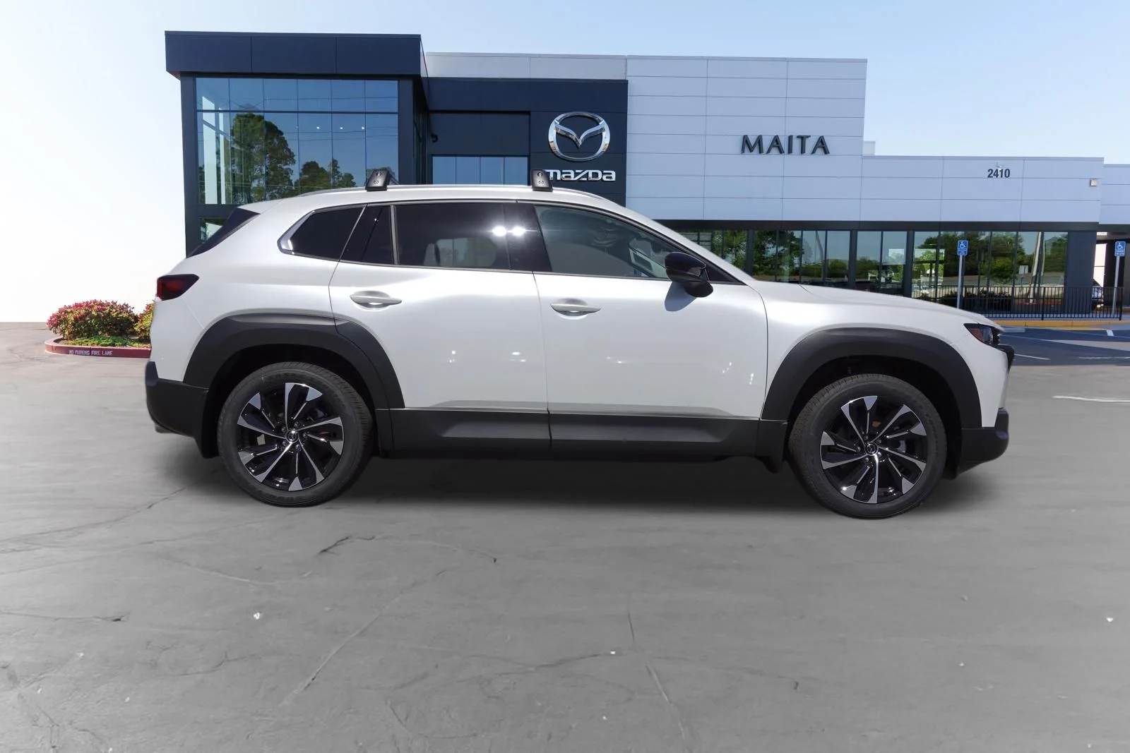 2026 Mazda CX-50 Premium Plus - Photo 2