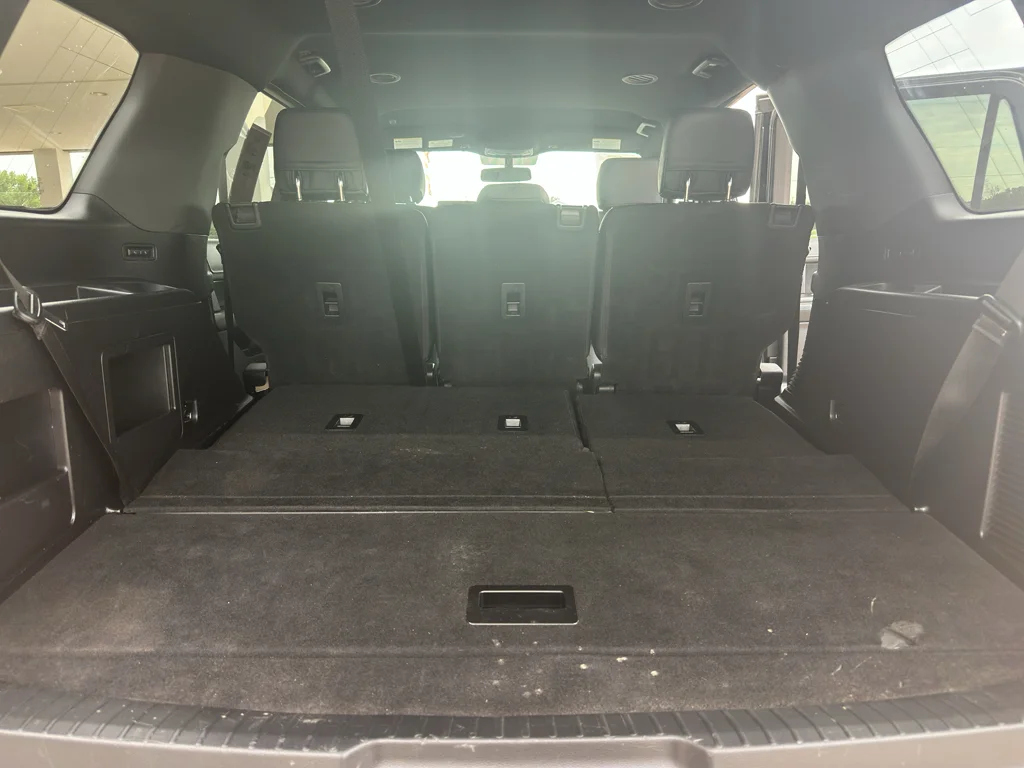 Used 2018 Shadow Black Ford XLT image 31
