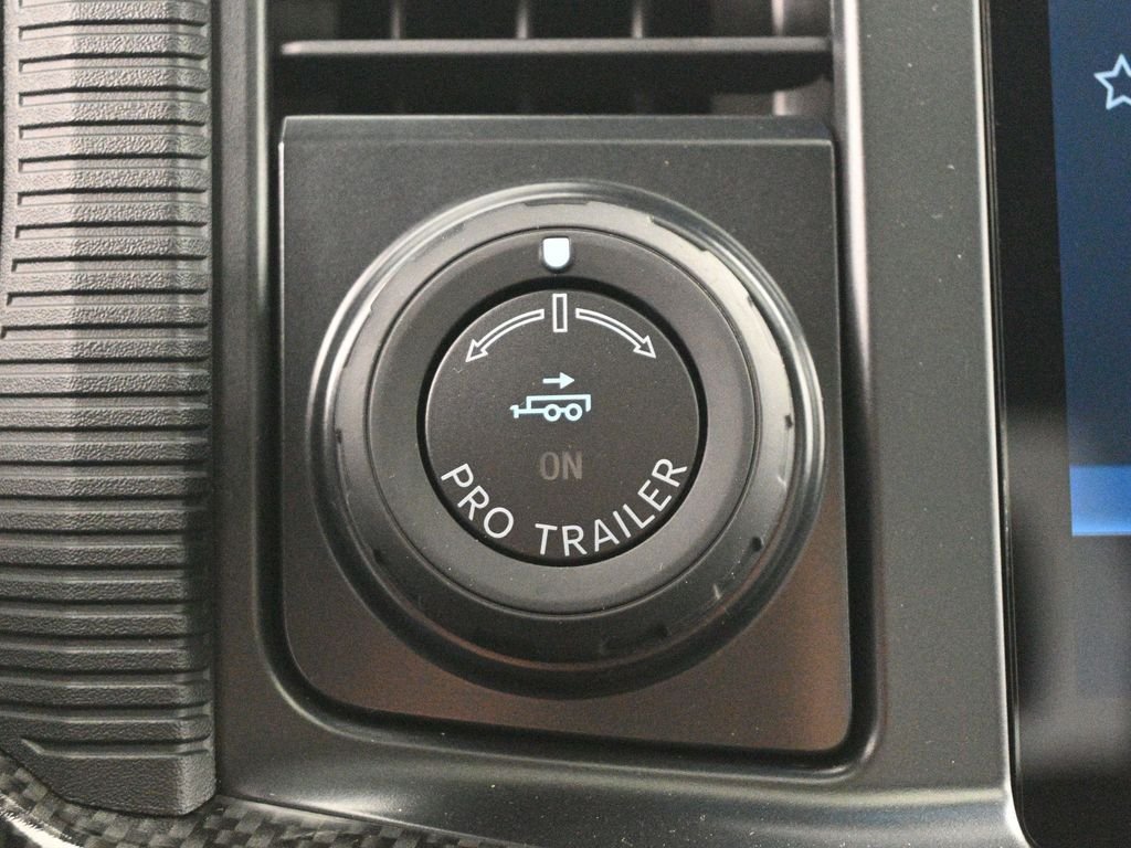 2025 Ford F-150 Lariat - Photo 16