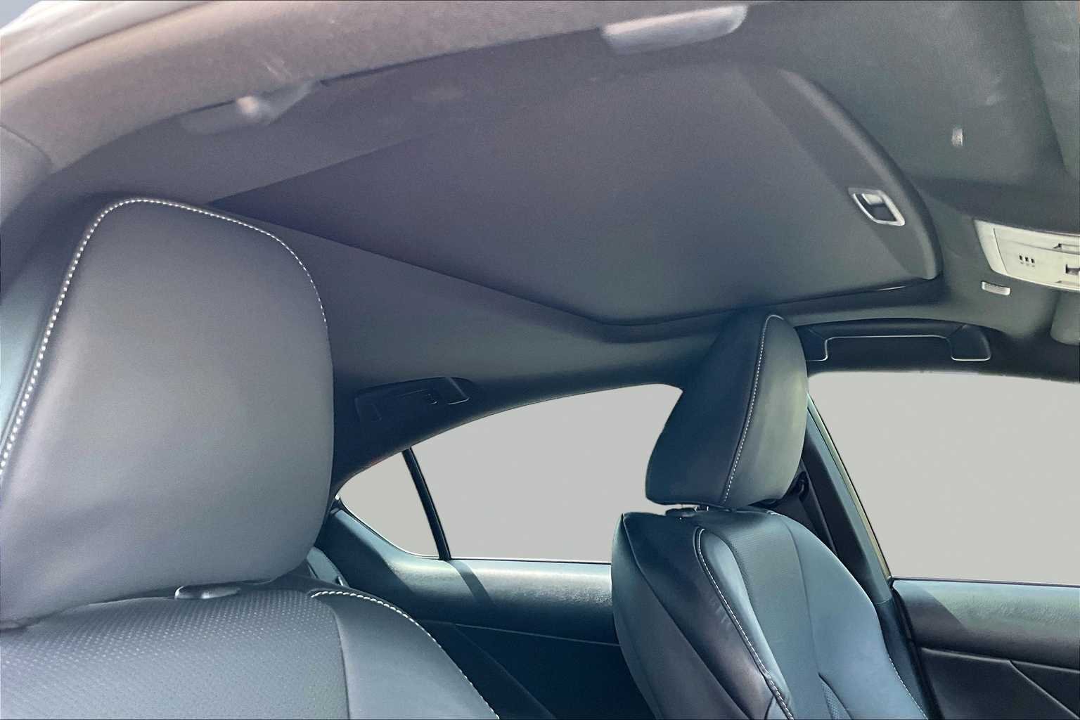 Used 2023 Grecian Water Lexus F SPORT image 14