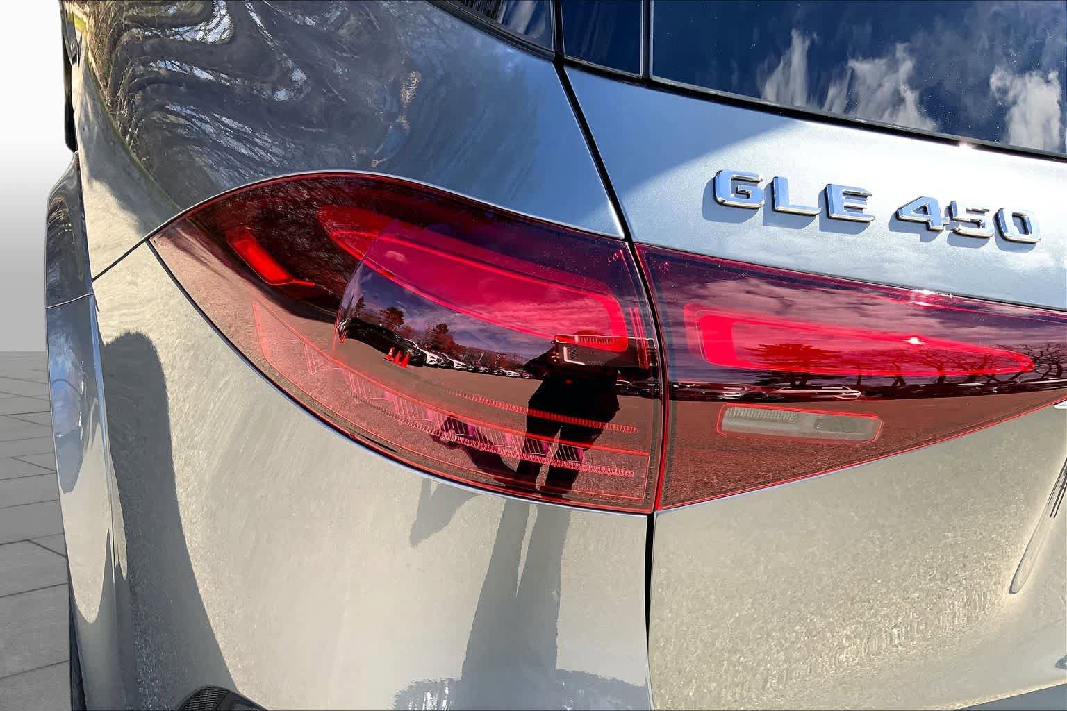 New 2026 Selenite Grey Metallic Mercedes-Benz GLE 450 image 18