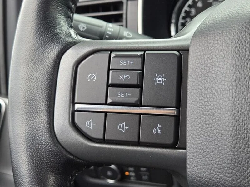 Used 2022 Red Metallic Ford XLT image 35
