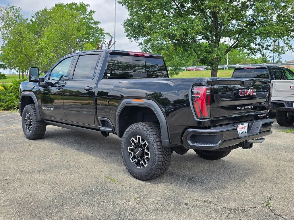 New 2026 Onyx Black GMC AT4X image 10
