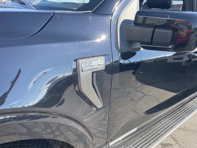 Used 2023 Black Metallic Ford Lariat image 12