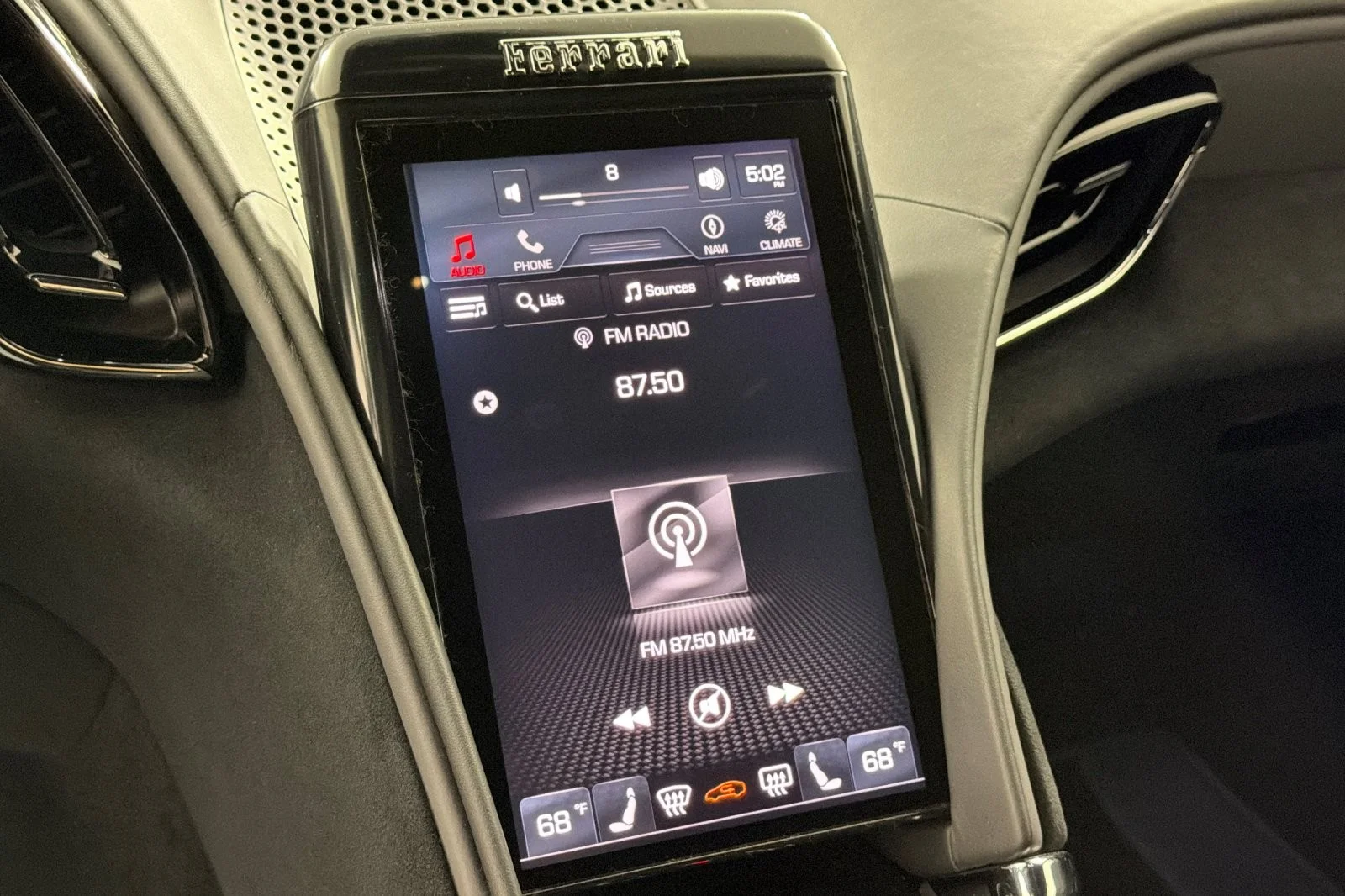 Used 2021 Nero Ferrari Coupe image 14