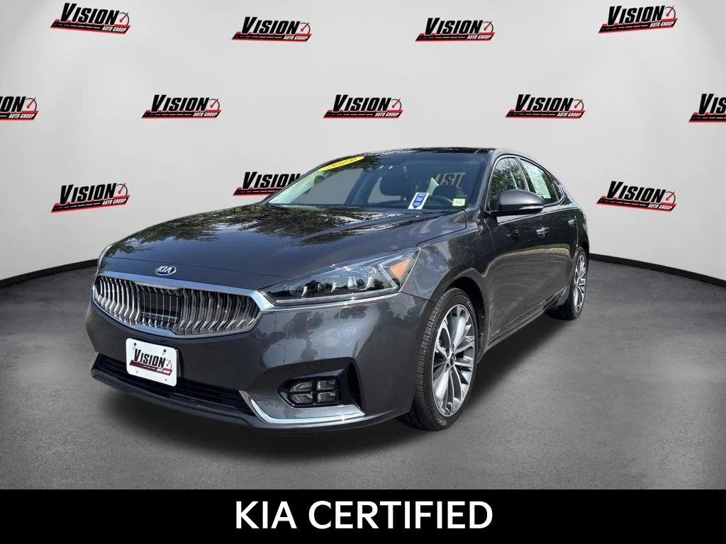 Used 2019 Gray Kia Technology image 1
