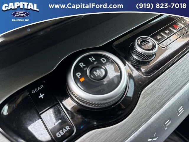 Used 2025 Gray Ford Platinum image 31