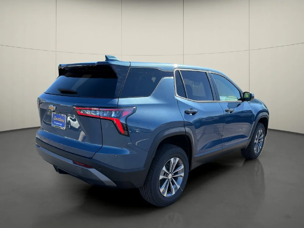 New 2027 Lakeshore Blue Metallic Chevrolet LT image 7